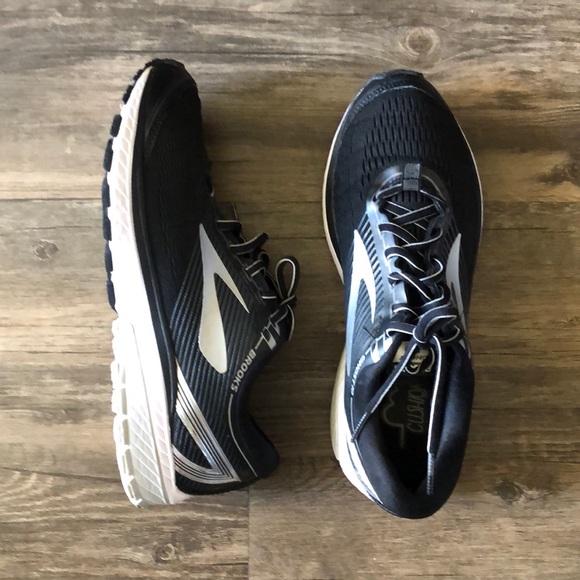 Brooks Other - Men’s Brooks Ghost 10 Running Shoes size 10.5